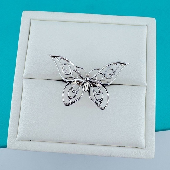 RARE Tiffany & Co. Filigree Butterfly Cocktail Ring in Sterling Silver Size 5 - Picture 1 of 5